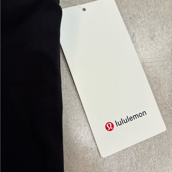 NWT Lululemon Align Super-High-Rise Ribbed-Trim Tight 28" size 0 - Picture 9 of 12